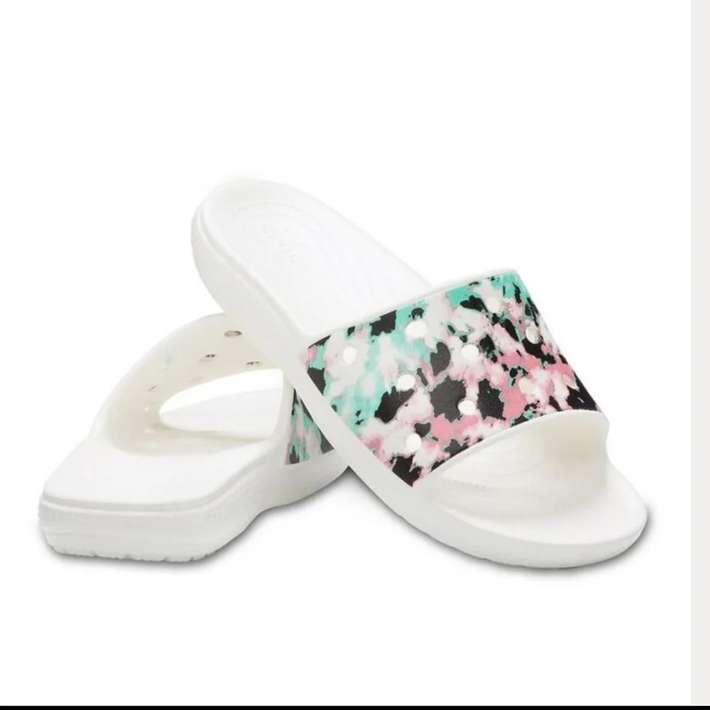 🔥 🌞NWT Baya Crocs Tie Dye Mania SLD Sandal Sz 9 - Picture 2 of 4